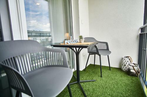 Catamaran Apartments - Hostaid