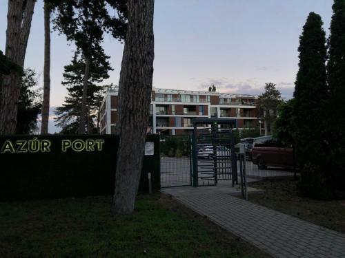 Azur Port Apartman Si�fok