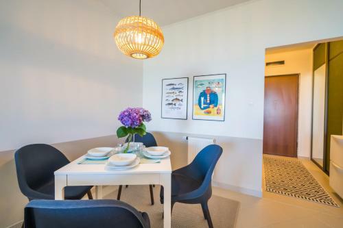 Bltn Panorama Apartment