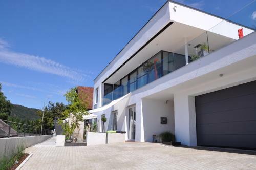 Apartamento Ferienwohnung Burgenblick