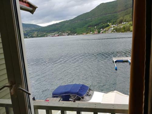 Nedre Amla Fjord Apartment