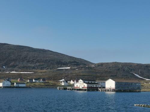 Kongsfjord Paradise Holiday