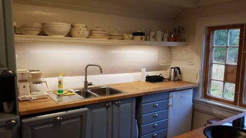 Kvambekk Gard I �motsdal