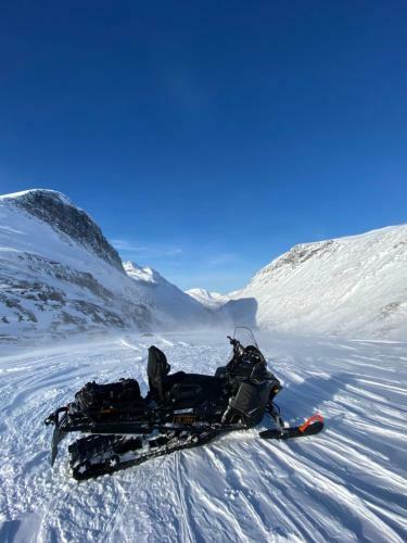 Lodge North Experience Basecamp