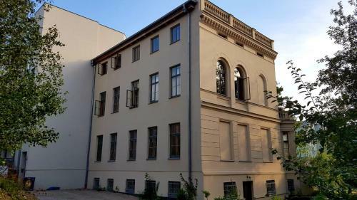 Stadtvilla An Der Viergelindenbr�cke