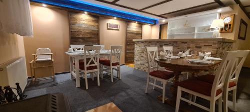 Hostal Penzi�n-villa ?ur?�k