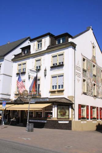 Hostal Pension Post R�desheim