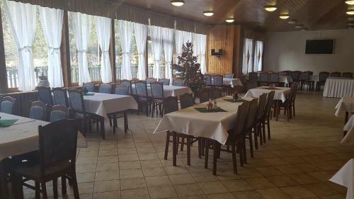 Hotel Krp�?ovo