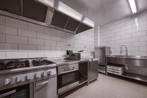 Hostal Penzi�n Neme?any ?diar