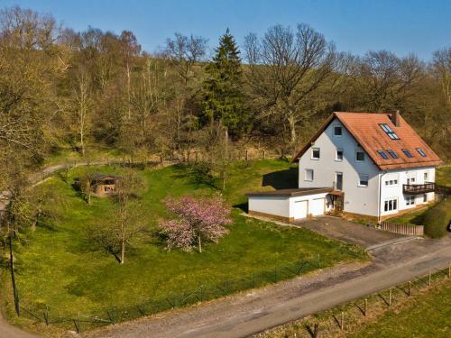 Apartamento Ferienwohnungen "am Berge"