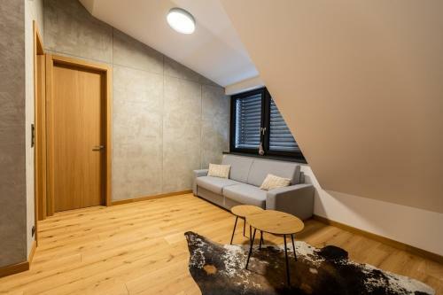 Villa Kino Strba Apartments