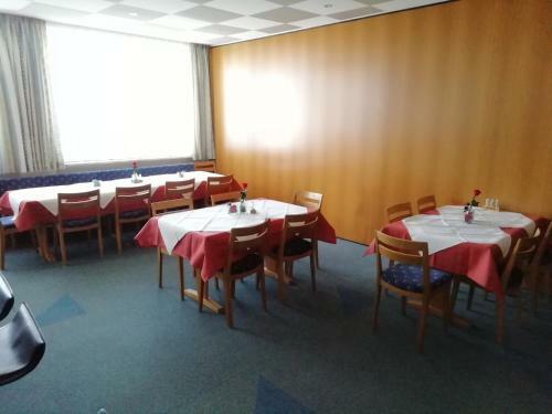 Hostal Gasthof Hirschen