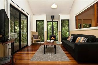 Hotel Cedar Creek Lodges