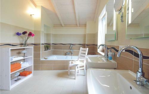 Holiday Home K�stenweg E