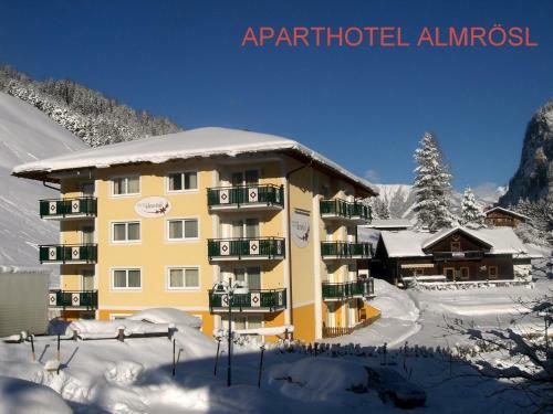 Landhotel Und Aparthotel Almr�sl