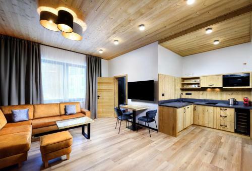 Apartmany Dem�novka