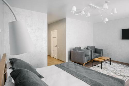 Hotel ?????????-????
