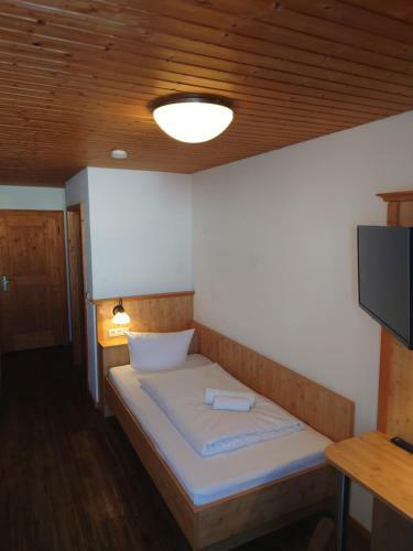 Posada Gasthof Pension Altwirt