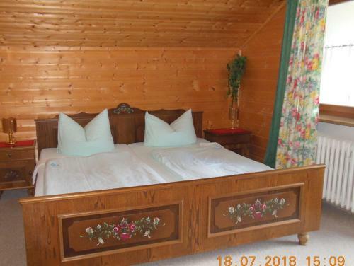 Hostal Ferienwohnungen Josef & Karin Ketterl