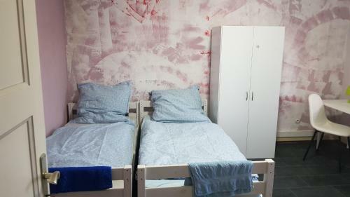 Apartamento Monteurzimmer Mit Gemeinschaftsbad In Brebach
