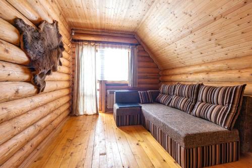 Mayak Chalet Resort Mykulychyn