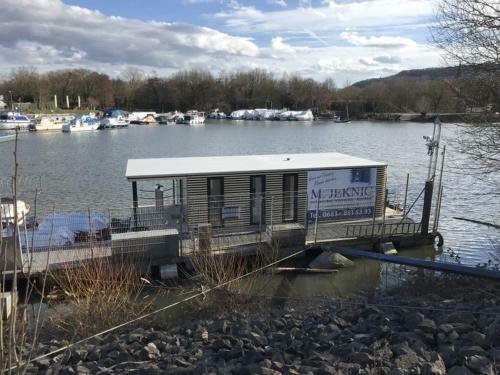 Hausboot Jeknic