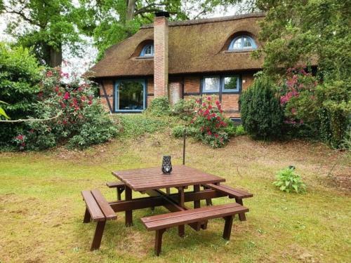 Traumhaftes Reetdachhaus Grote Eken In Der L�neburger Heide