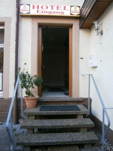 Albergue Hotel Strauss