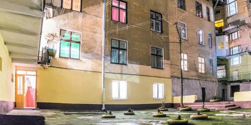 Joy Box Apartments