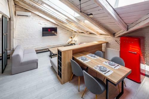 Apartamento Romari Rynok Sguare Vip