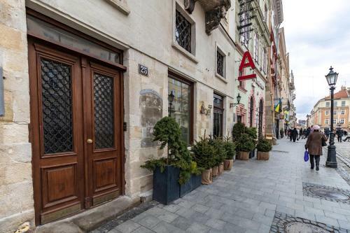 Vip 2 Floors Apartmens On Main Square
