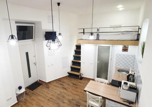 Central Smart Apartment