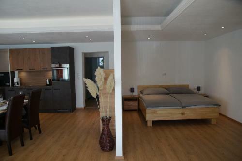 Hostal Haus Sch�n Weberhof
