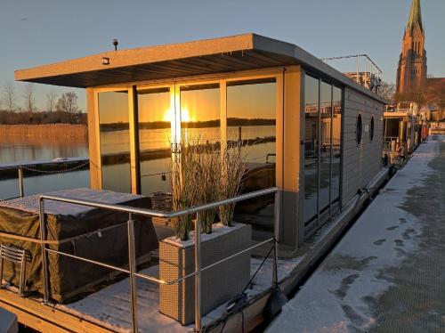 Ostsee Hausboot Schleswig Ostseeblick 1