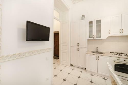 Gogol Street Luxury Apartment