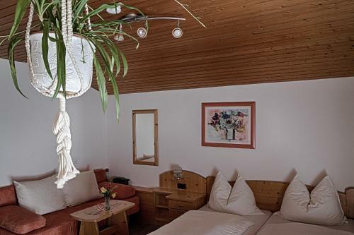 Bed & Breakfast G�stehaus Heidi