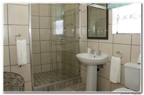 Hostal Montarie Guest Accommodation