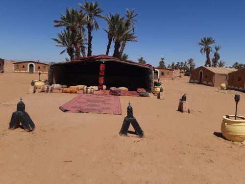 Bed & Breakfast Camp Mhamid Sahara Tours