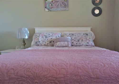 Apartamento The Rusty Crown, 3 Bedroom House In Quiet Complex.