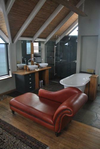 Seaview Apartment In Muizenberg
