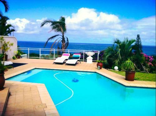 Hostal Empoza Seaview Guesthouse