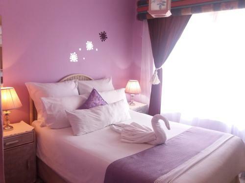 Bed & Breakfast Reemaros Guest House