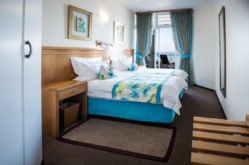 3 Bedroom Sea Facing Apartment In Margate
