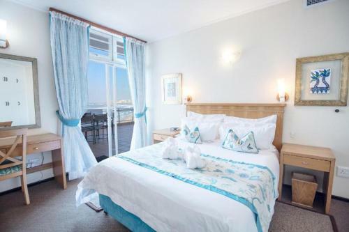 3 Bedroom Sea Facing Apartment In Margate