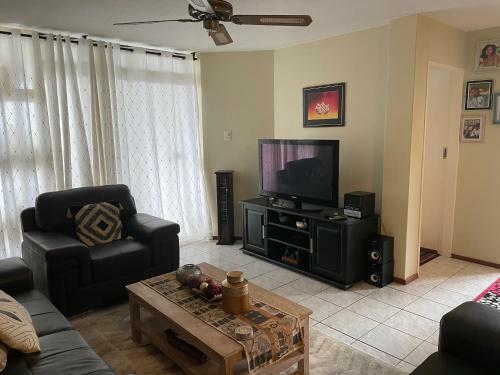 Apartamento Mont Blanc , Margate. Kzn
