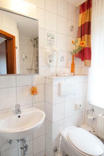 Hostal Caf� Und Pension H�pen Idyll