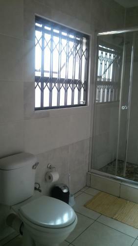 Hostal Pimville Guest House