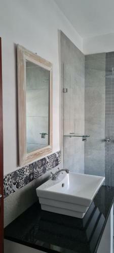 Hostal Forget Me Not Selfcatering Apartments
