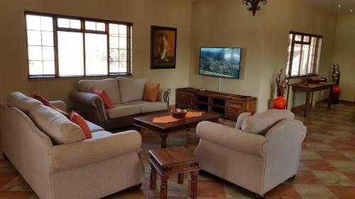 Hornbills Rest Country Home