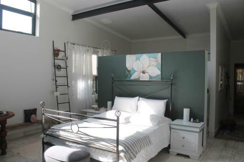 Aqua Le Blanc Guesthouse